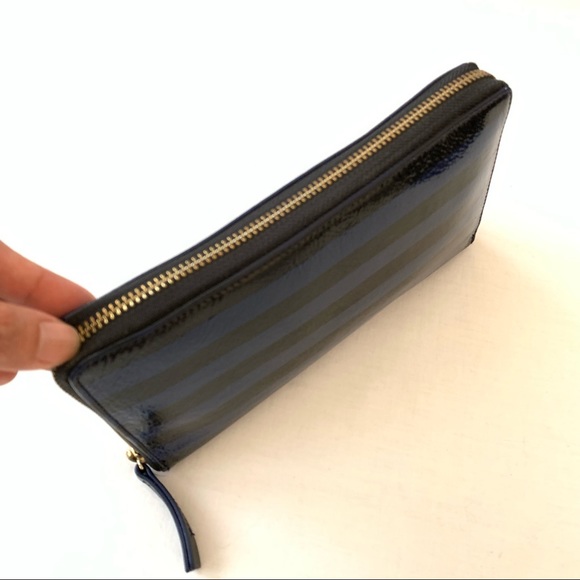 Authentic Halogen Leather Wallet Organizer - Picture 3 of 10